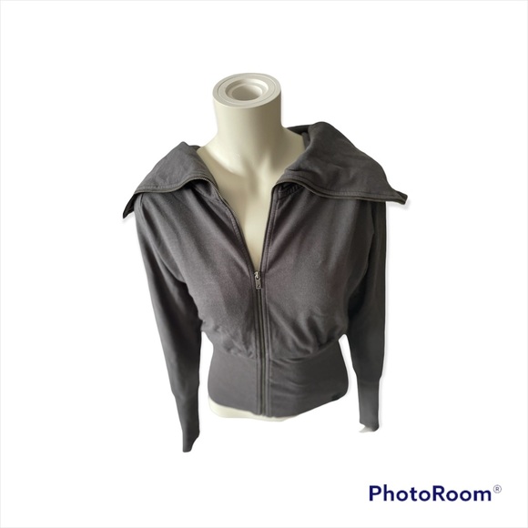 Aritzia Community Dark Grey Zip Up Sweater - X-Small - Picture 2 of 12